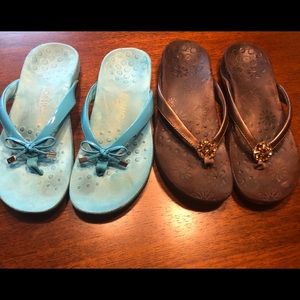 2 Pair Vionic thong/sandals